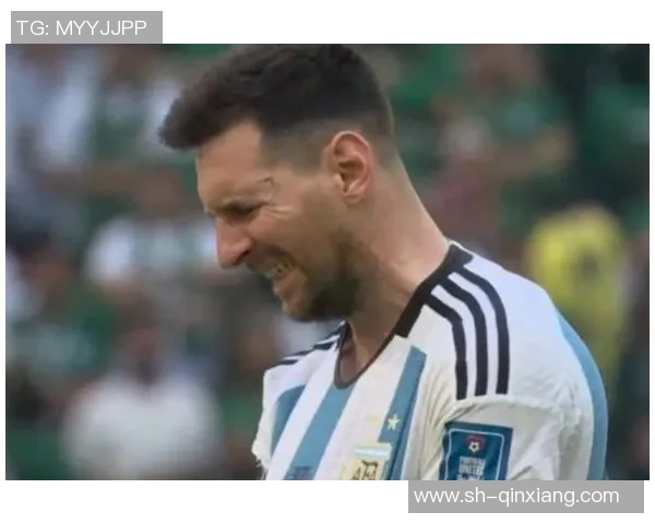 巴西队击败阿根廷晋级决赛,梅西难掩失落表情 巴西队击败阿根廷晋级决赛,梅西难掩失落表情