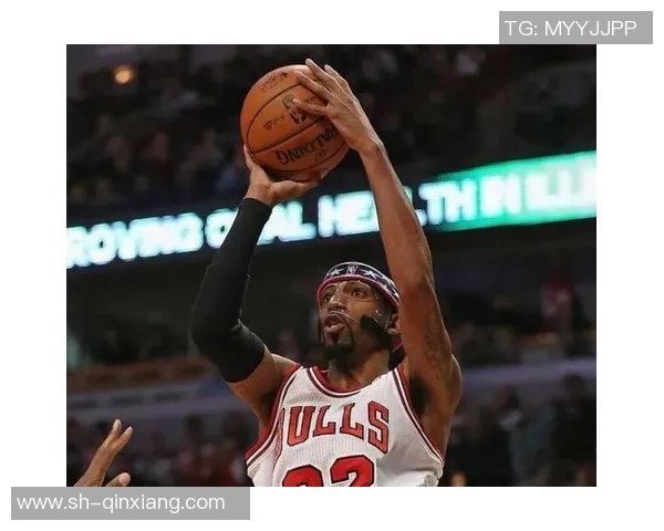 幼时的姚明:从小巨人梦想起航的篮球之路与成长故事 幼时的姚明:从小巨人梦想起航的篮球之路与成长故事