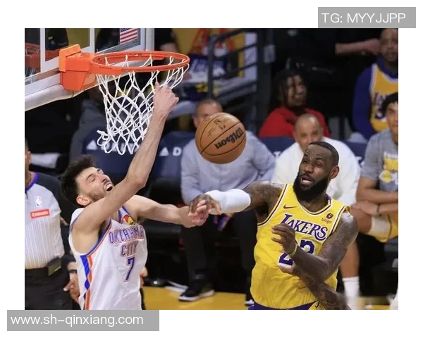 热火主场大胜湖人,拉塞尔状态火爆 热火主场大胜湖人,拉塞尔状态火爆