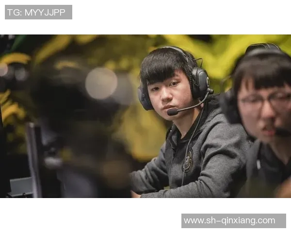 赛后复盘分析RNG与EDG对决中的战略节奏与关键时刻 赛后复盘分析RNG与EDG对决中的战略节奏与关键时刻